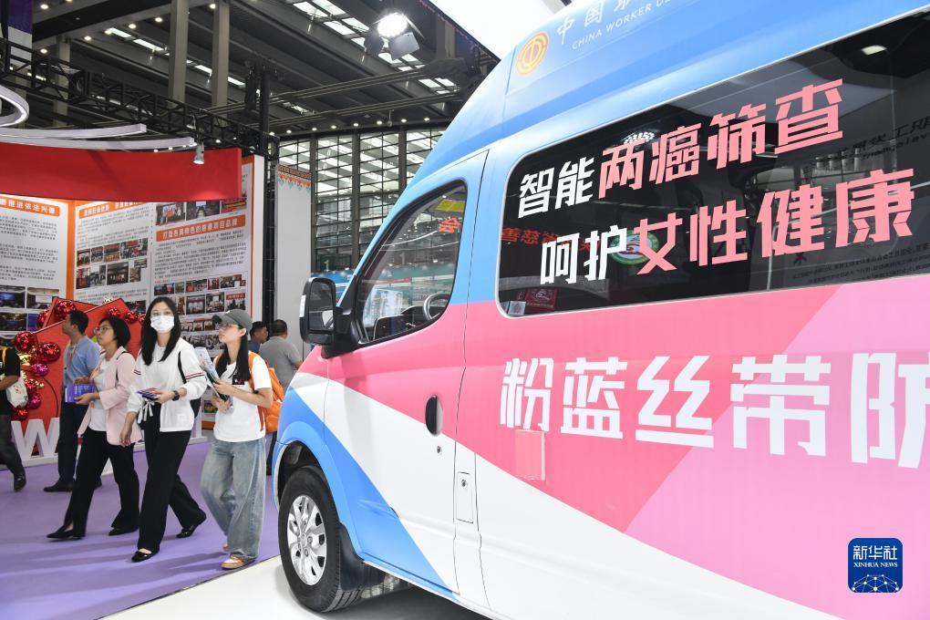 双扣扑克牌四人玩法